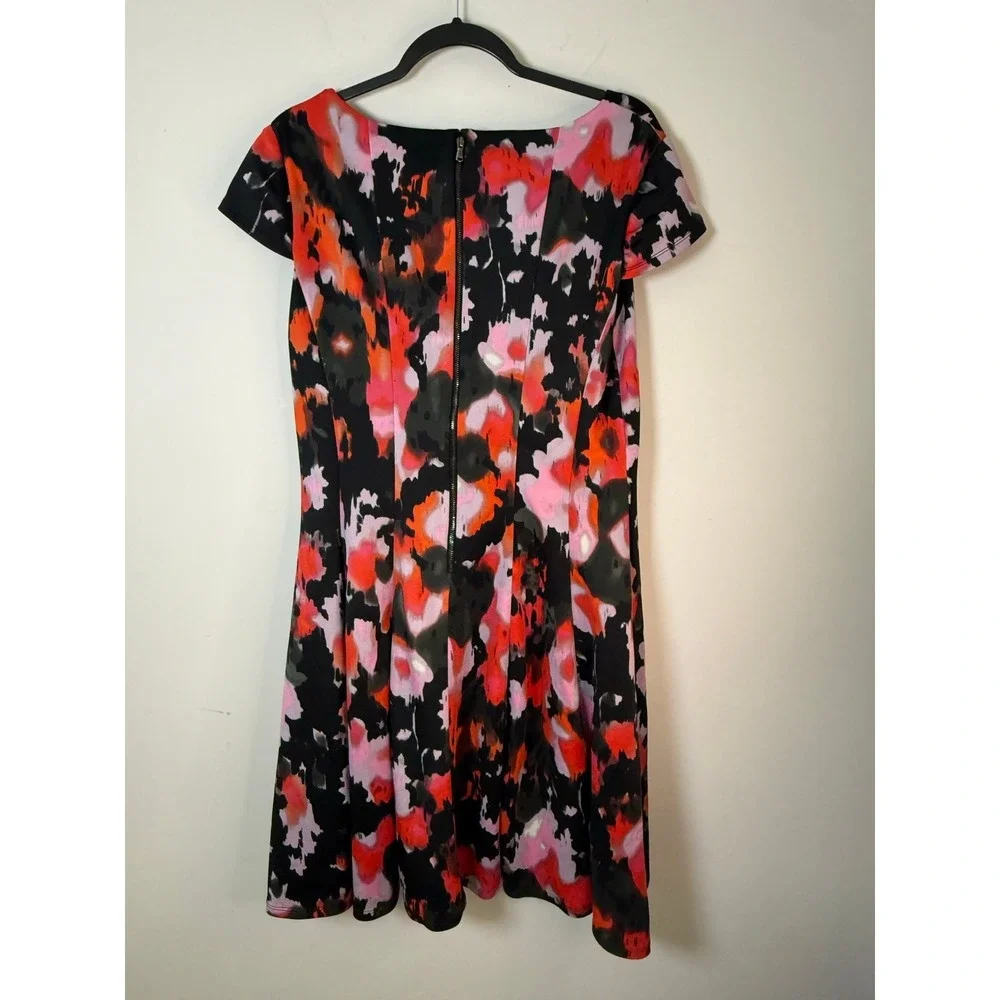 Betsy Johnson Women's‎ Size 14 Fit and Flare Dress lined back zip Floral Casual